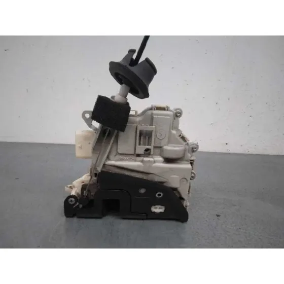 Cerradura Puerta Delantera Derecha para Audi A4 Ber. (B8)