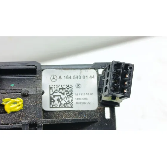 Mando Limpia para Mercedes-Benz Clase M (W164)