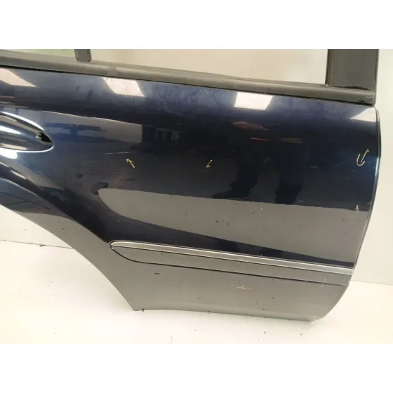 Puerta Trasera Derecha para Mercedes-Benz Clase M (W164)