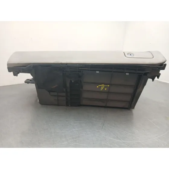 Guantera para Mercedes-Benz Clase M (W164)