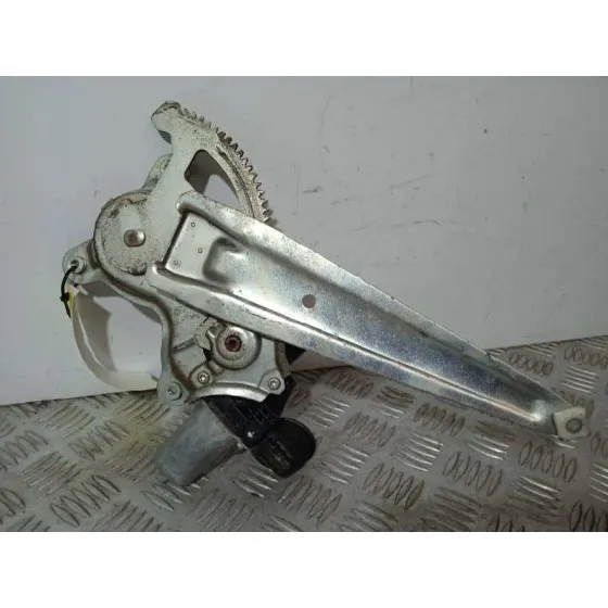 Elevalunas Trasero Derecho para Toyota Rav 4 (A3)