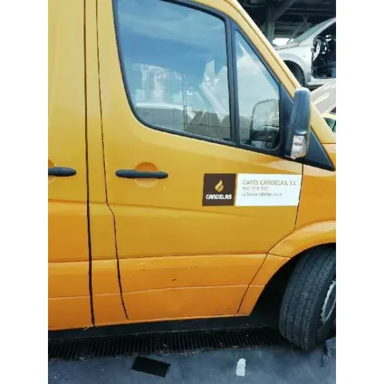 Puerta Delantera Derecha para Mercedes-Benz Sprinterii Caja Cerrada (Desde 01.06)