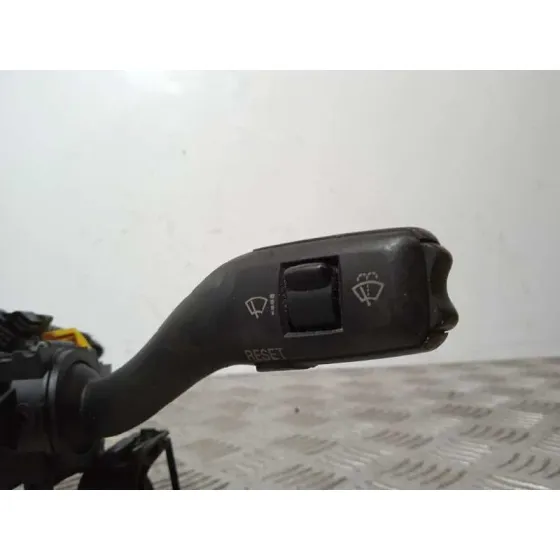 Mando Multifuncion para Audi A6 Berlina (4F2)