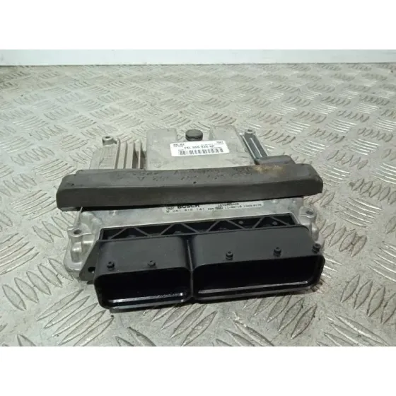 Centralita Motor Uce para Audi A5 Coupe (8T)