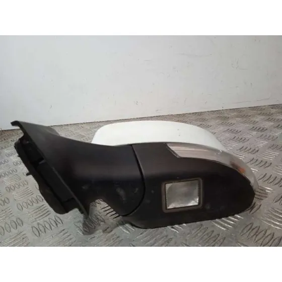 Retrovisor Izquierdo para Ford Focus Lim.