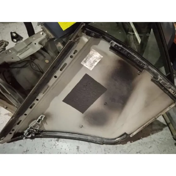 Puerta Trasera Izquierda para Volkswagen Golf V Berlina (1K1)