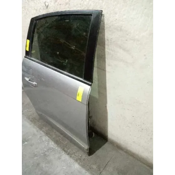 Puerta Trasera Derecha para Ssangyong Rodius