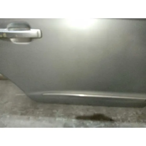 Puerta Trasera Derecha para Ssangyong Rodius