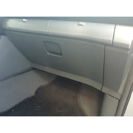 Guantera para Ssangyong Rodius