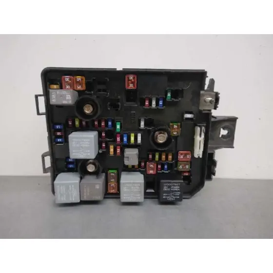 Caja Reles / Fusibles para Opel Mokka X