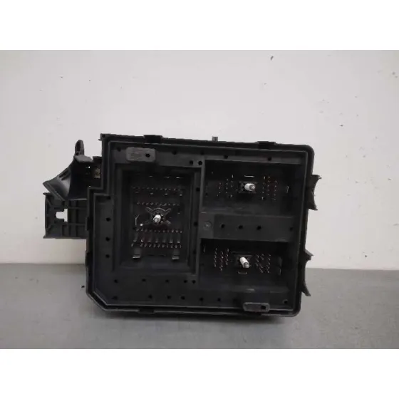 Caja Reles / Fusibles para Opel Mokka X
