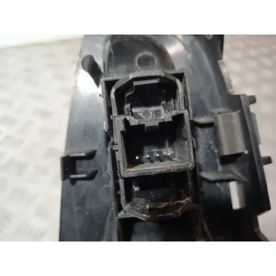 Mando Elevalunas Delantero Derecho para Ford Fiesta (Ccn)