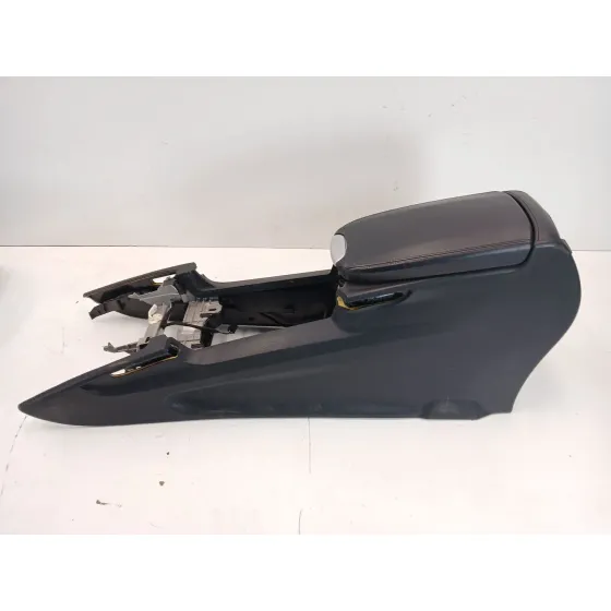 Apoyabrazos Central para Mercedes-Benz Clase M (W164)
