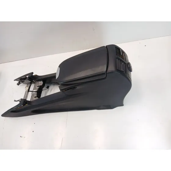 Apoyabrazos Central para Mercedes-Benz Clase M (W164)