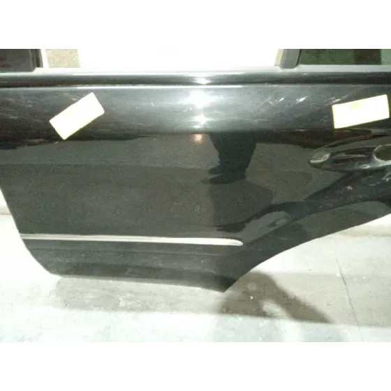 Puerta Trasera Izquierda para Mercedes-Benz Clase M (W164)