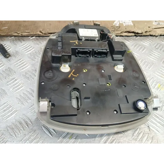 Luz Interior para Mercedes-Benz Clase M (W164)