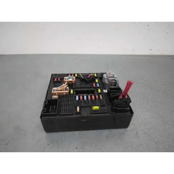 Caja Reles / Fusibles para Renault Scenic Iii