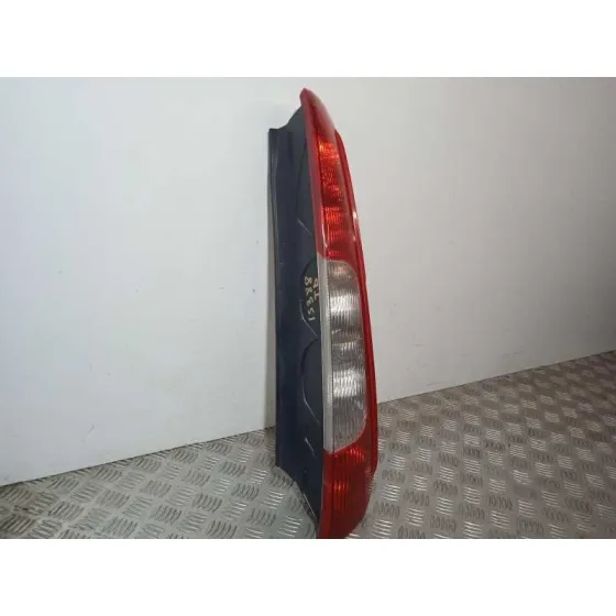 Piloto Trasero Derecho para Ford Focus C-Max (Cap)