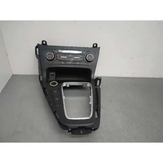 Mando Climatizador para Ford Focus Turn.