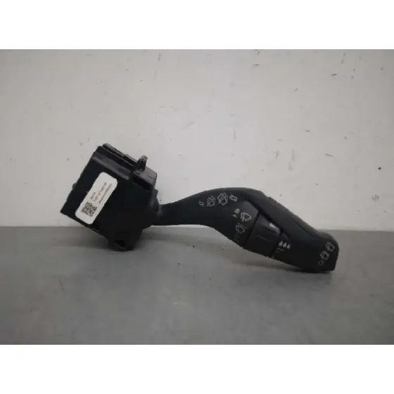 Mando Limpia para Ford Focus Turn.