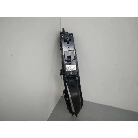 Mando Elevalunas Delantero Izquierdo para Ford Focus Lim. (Cb8)