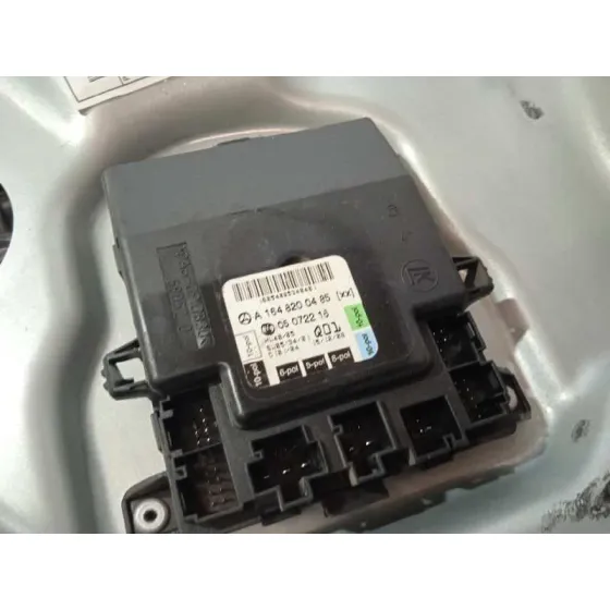 Elevalunas Delantero Derecho para Mercedes-Benz Clase M (W164)