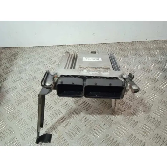 Centralita Motor Uce para Audi A5 Coupe (8T)