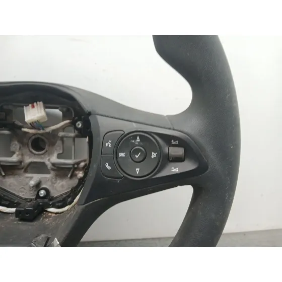 Volante para Opel Corsa F