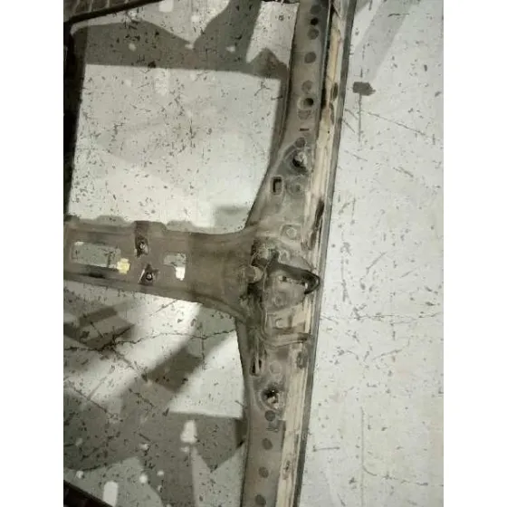Panel Frontal para Kia Carens (Un)