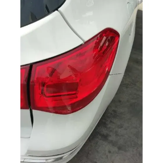 Piloto Trasero Derecho para Opel Astra J Sports Tourer