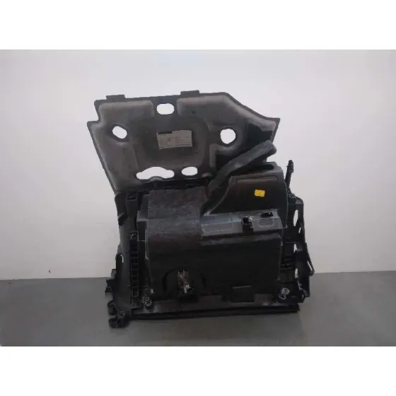 Guantera para Opel Insignia Berlina