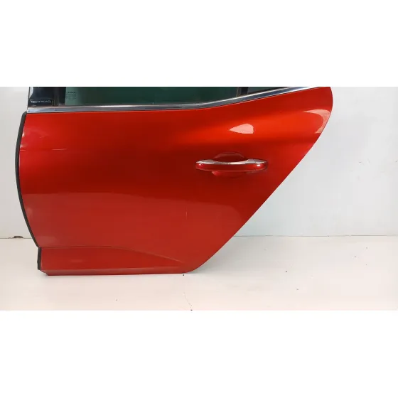 Puerta Trasera Izquierda para Renault Megane Iv Berlina 5P