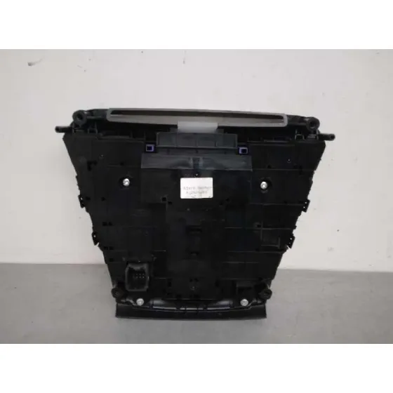Sistema Audio / Radio Cd para Ford Focus Lim. (Cb8)