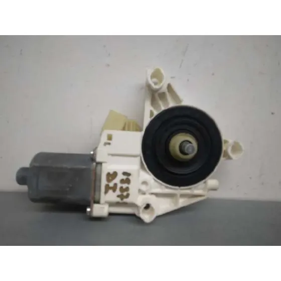 Motor Elevalunas Delantero Izquierdo para Mercedes-Benz Clase M (W164)