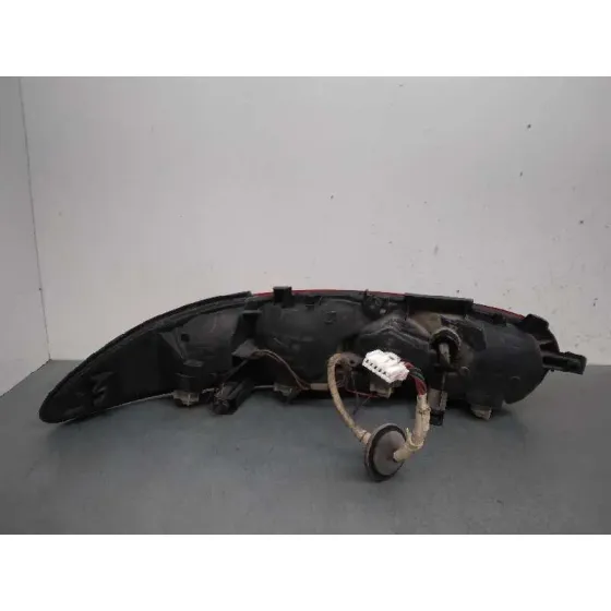 Piloto Trasero Derecho para Mazda Mx-3 (Ec)