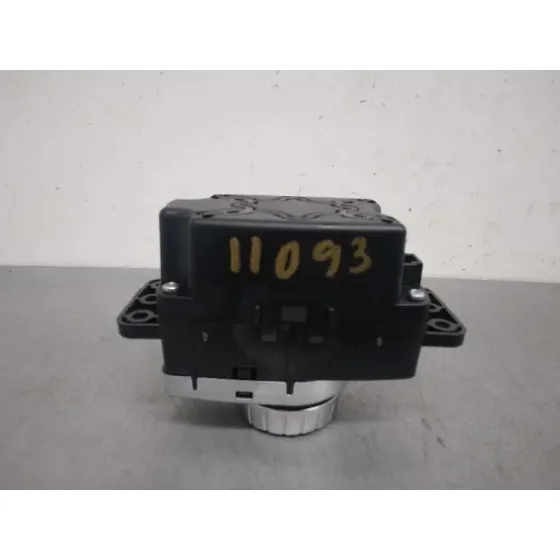 Mando Multifuncion para Mercedes-Benz Clase Gla (W156)