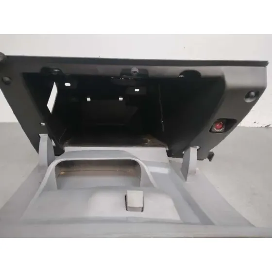 Guantera para Peugeot 208