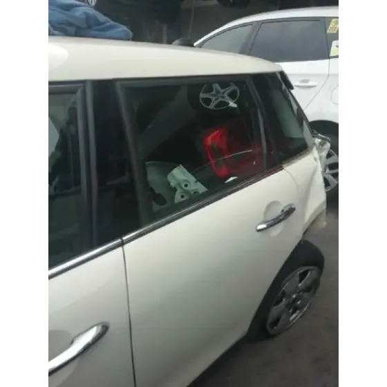 Puerta Trasera Izquierda para Mini Mini (F56)