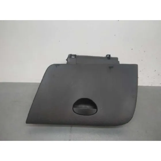 Guantera para Seat Leon (1P1)