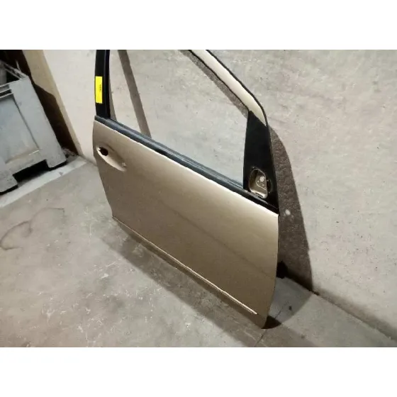 Puerta Delantera Derecha para Mercedes-Benz Clase A (W169)