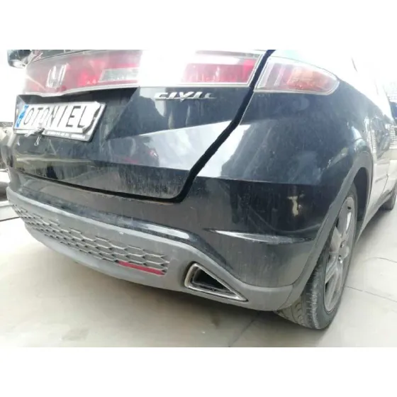 Paragolpes Trasero para Honda Civic Berlina (Fn)