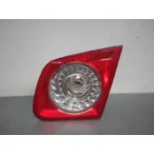Piloto Trasero Derecho Interior para Volkswagen Jetta (1K2)