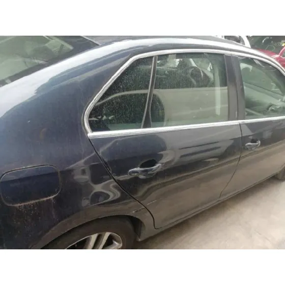 Puerta Trasera Derecha para Volkswagen Jetta (1K2)