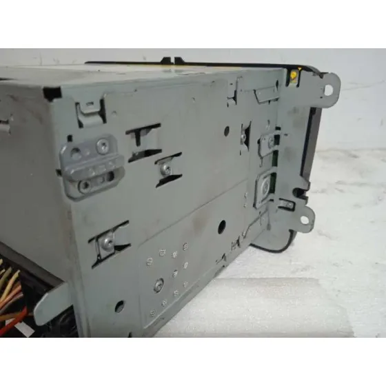 Sistema Audio / Radio Cd para Volkswagen Jetta (1K2)