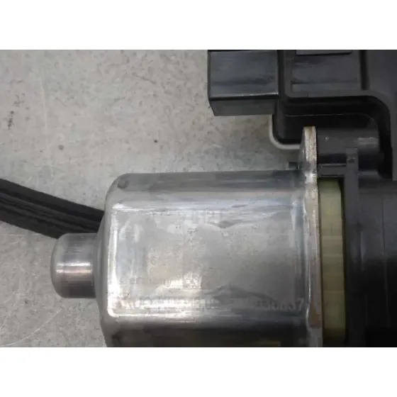 Elevalunas Trasero Derecho para Seat Leon (5F1)