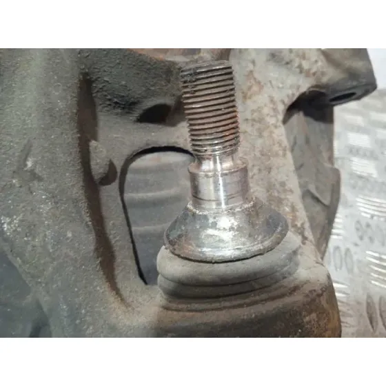 Mangueta Delantera Izquierda para Mercedes-Benz Clase R (W251)