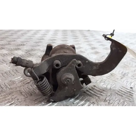 Pinza Freno Trasera Izquierda para Toyota Auris