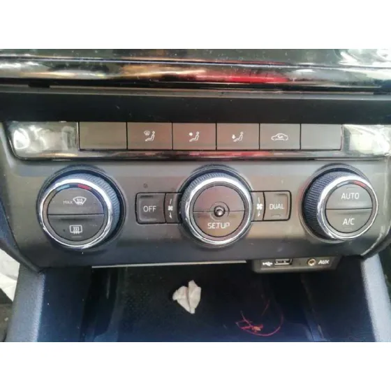 Mando Climatizador para Skoda Octavia Combi (5E5)