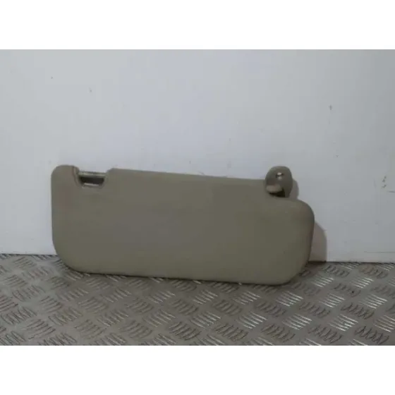 Parasol Izquierdo para Kia Carens ( )