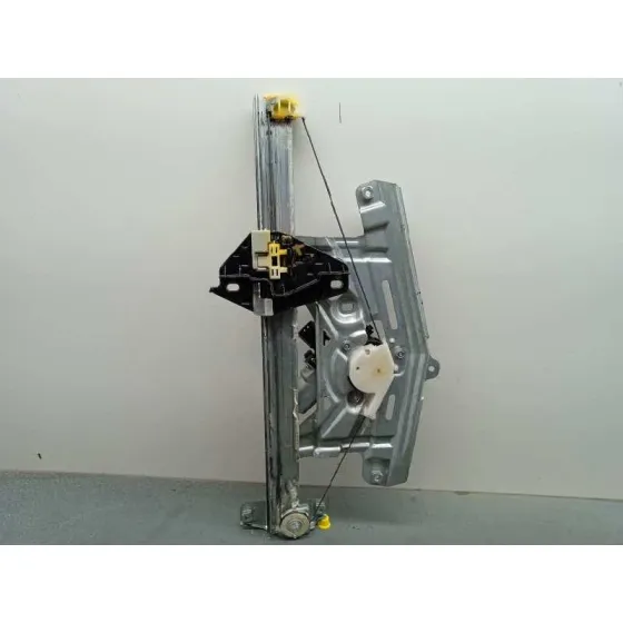 Elevalunas Delantero Izquierdo para Honda Civic Berlina (Fn)